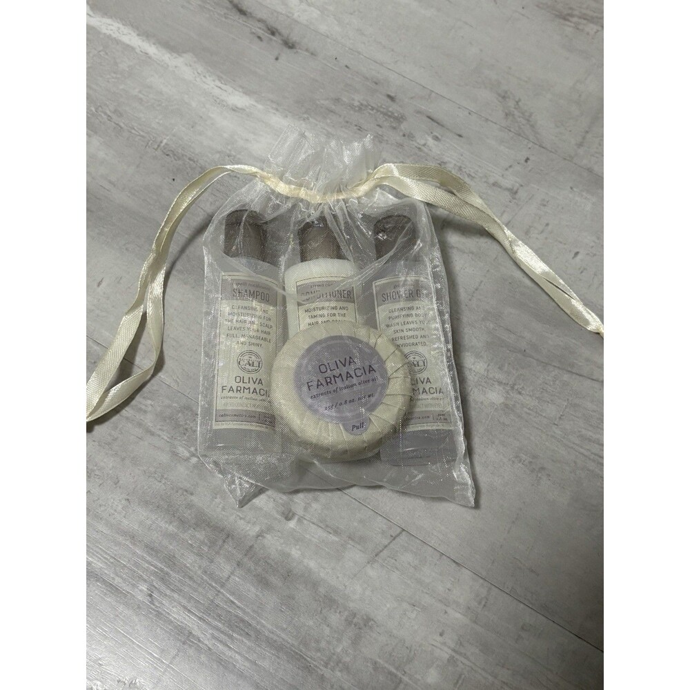 Cali Oliva Farmacia 4 Piece Travel Set Shampoo Conditioner Shower Gel Soap